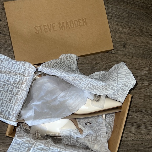 Steve Madden Viable Heel - Off White - Picture 10 of 16